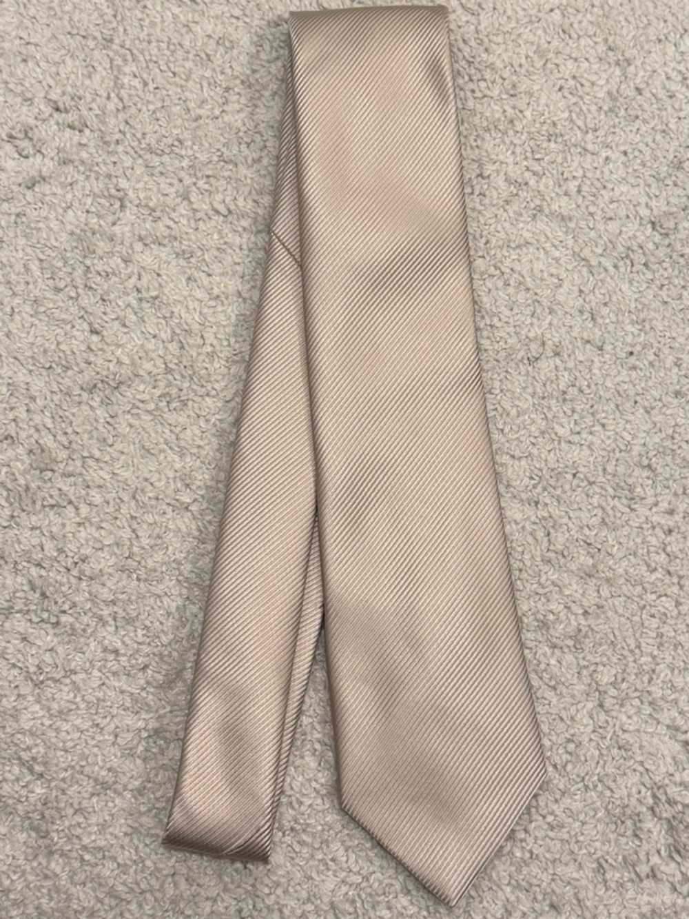 Geoffrey Beene Satin Tie in Champagne Beige